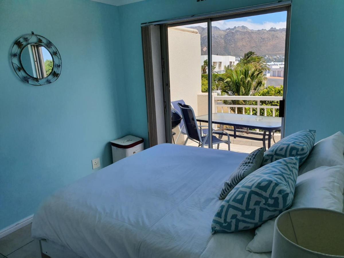 Sea And Mountain View Apartment Gordonʼs Bay Екстериор снимка