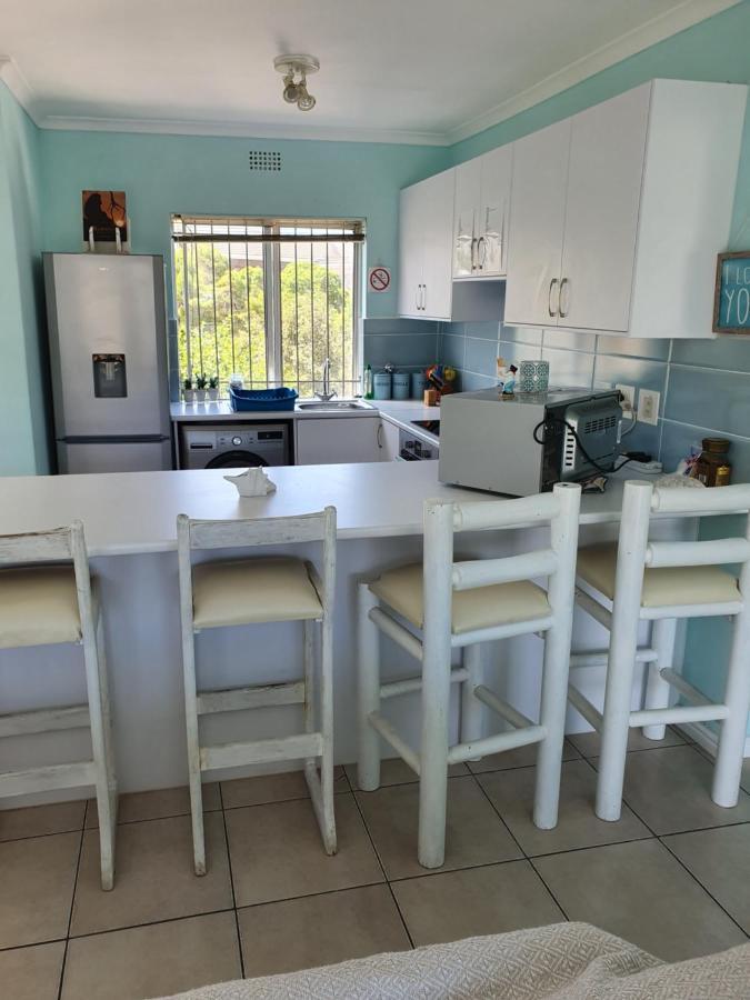 Sea And Mountain View Apartment Gordonʼs Bay Екстериор снимка